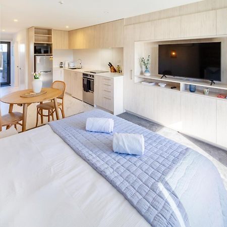Downtown Delight: Studio At 8 Wilmer With Backyard Christchurch Zewnętrze zdjęcie